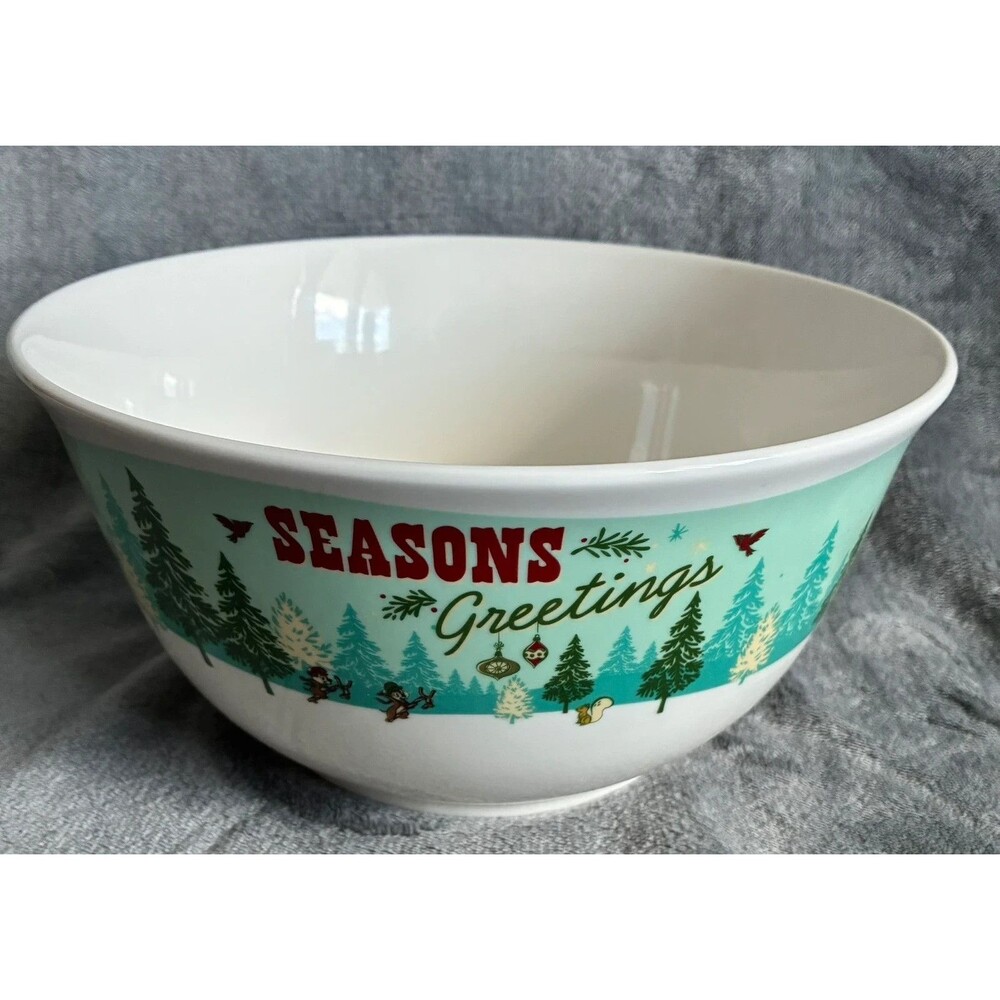 Disney Seasons Greetings Christmas Stoneware Serving Mixing Bowl 9” Mickey